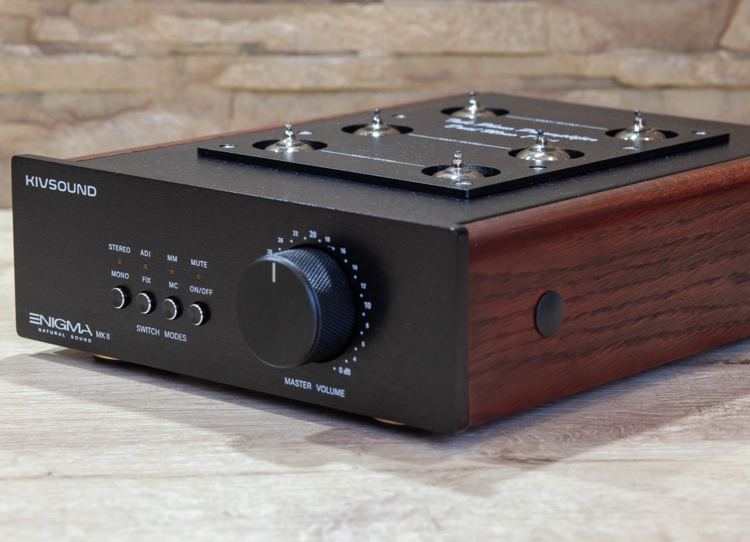 ENIGMA 7 MK II Black